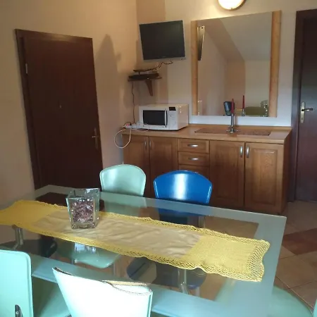 Popovic Apartment *