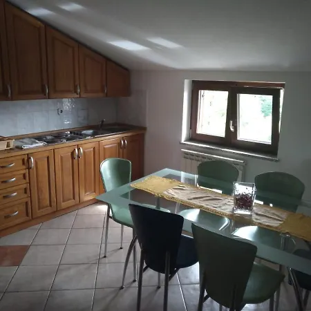 Popovic Apartment